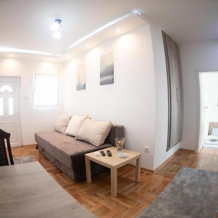 Apartman Tea 2 베오그라드 외부 사진