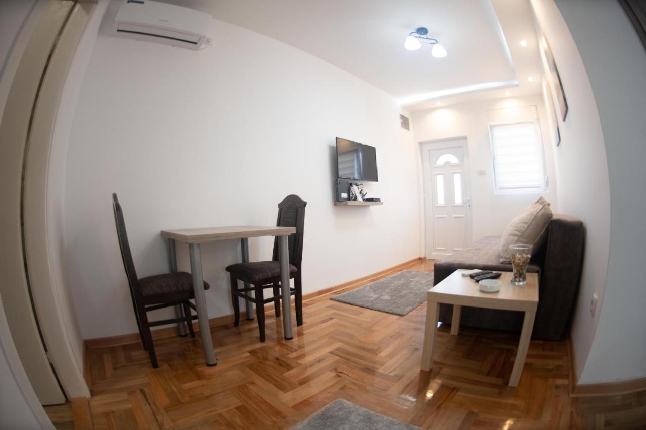 Apartman Tea 2 베오그라드 외부 사진